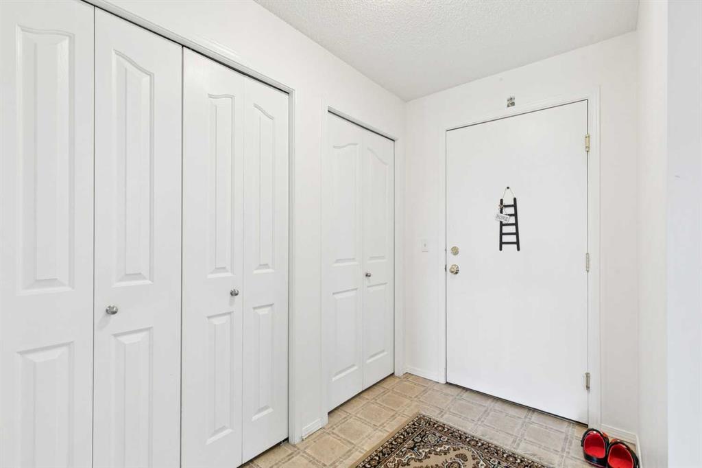 2407-12 Cimarron Common, Okotoks, AB, T1S 2G1 photo 3