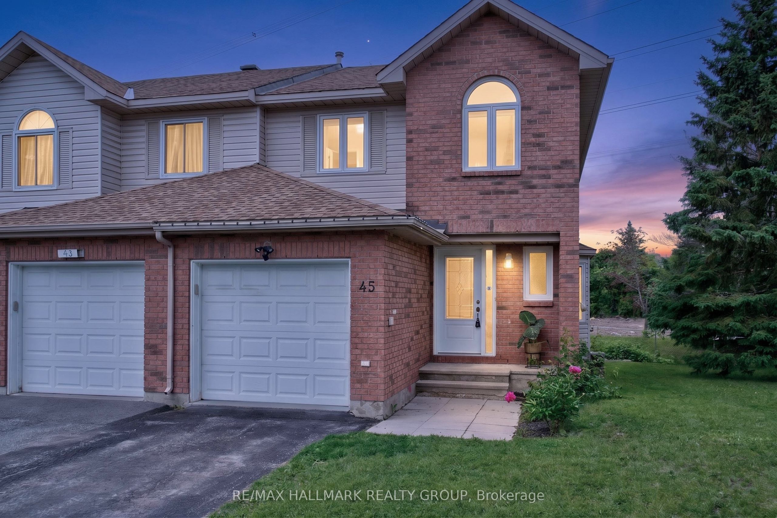 45 Birchbank Crescent, Ottawa, ON, K2M 2J8
