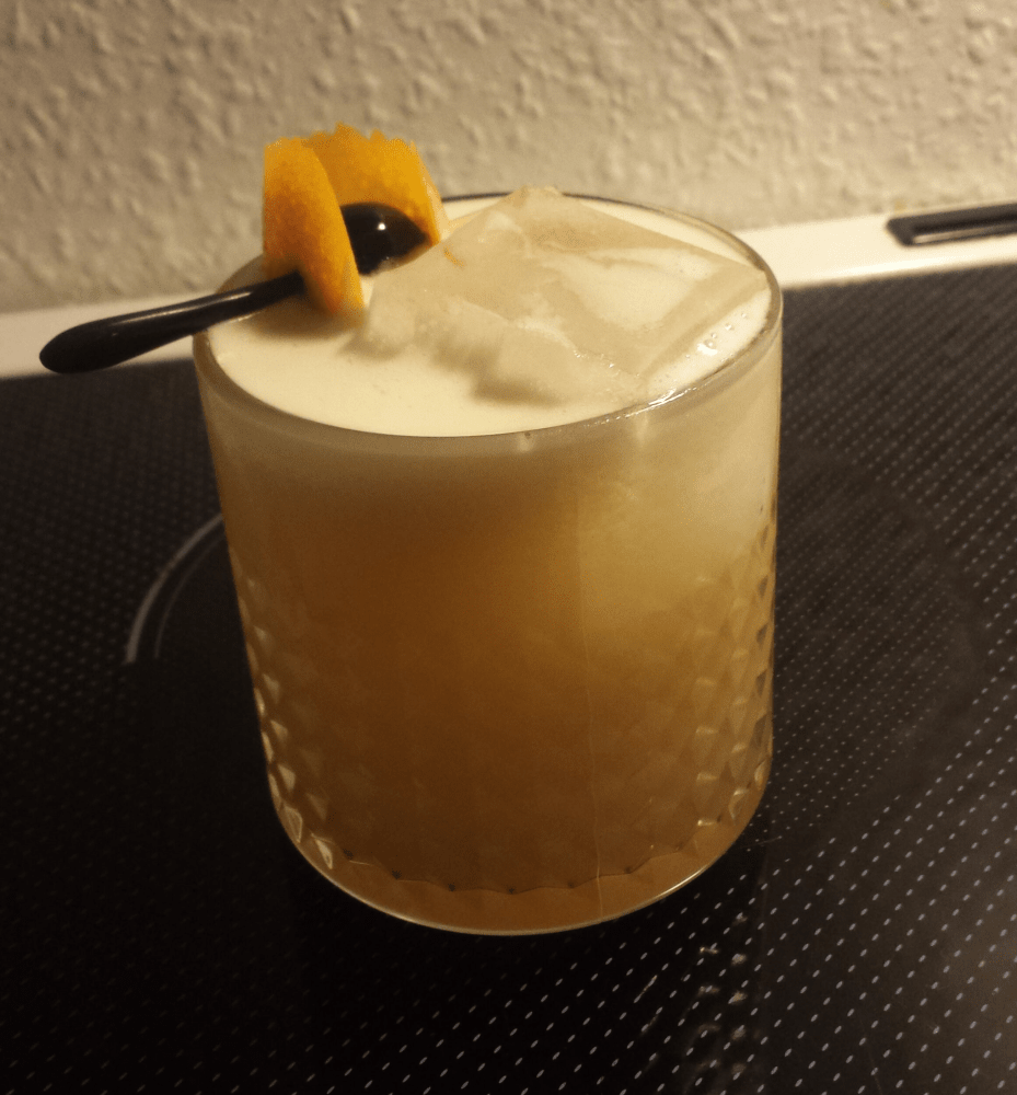 Whiskey Sour cocktail