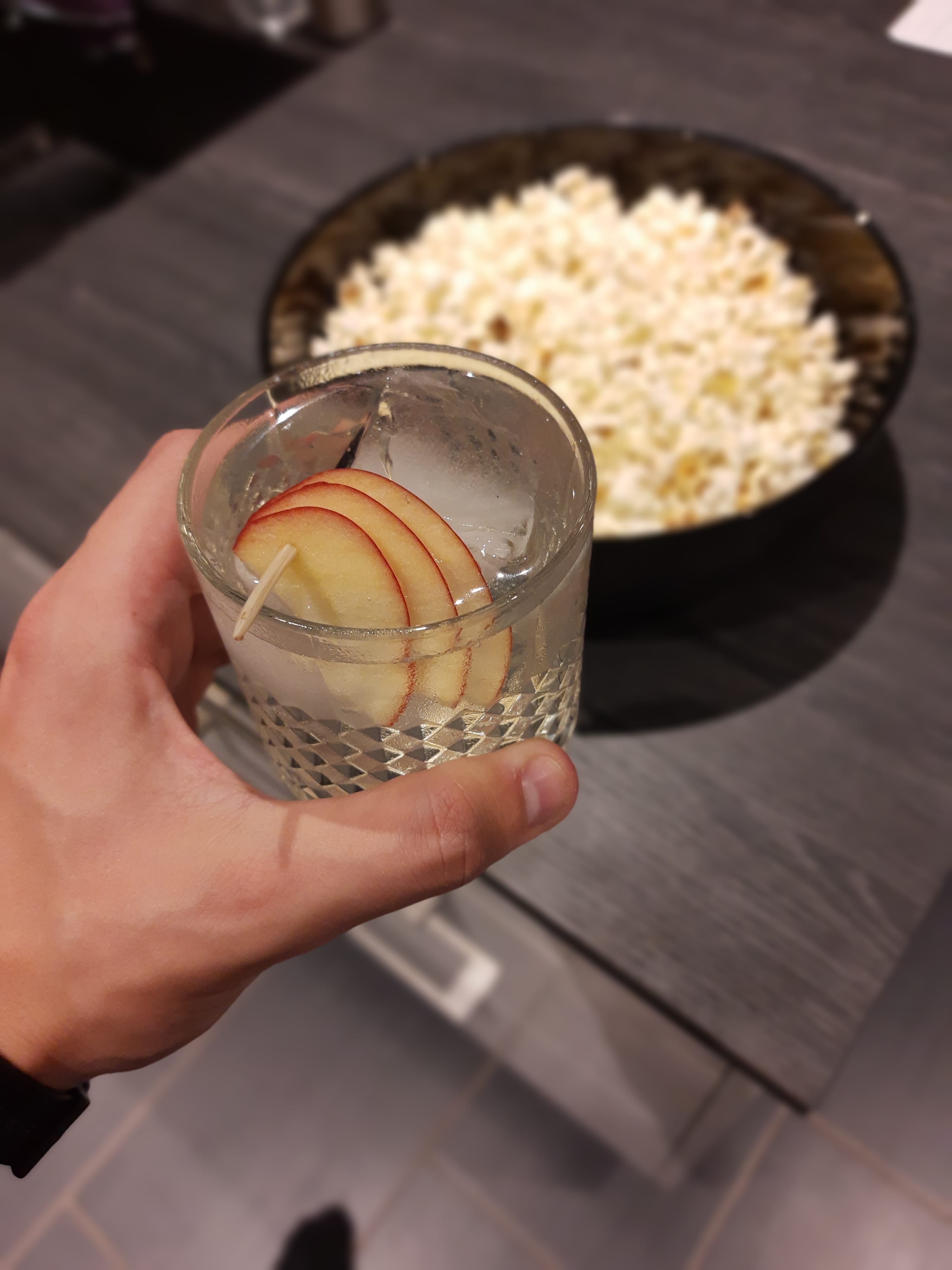 Gin & Tonic cocktail