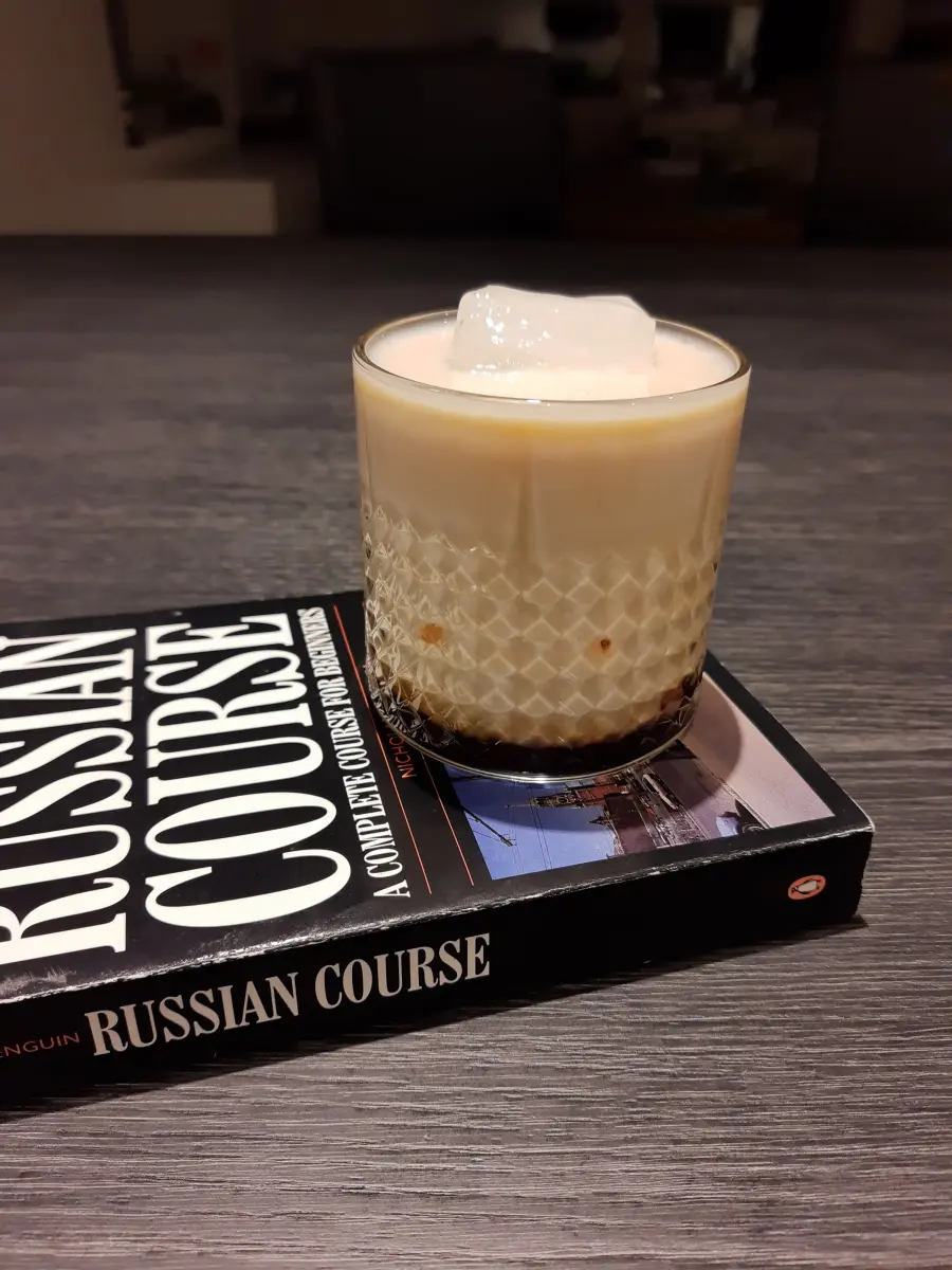White Russian cocktail