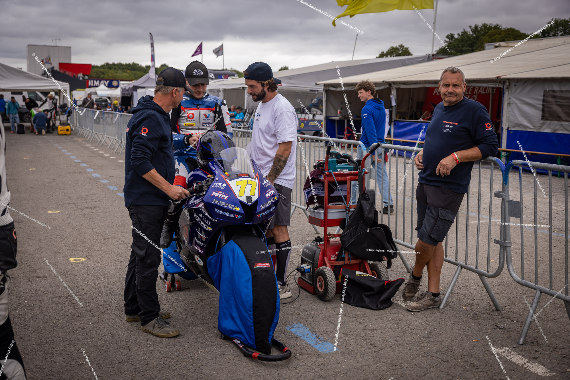 Paddock-1231.jpg