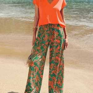 2026 Sommer Damen 2-Teiliges Outfit-Set V-Ausschnitt Kurzarm-T-Shirt + Blumenmuster Weite Hose Lässiges Strand-Urlaubs-Zweiteiler-Set