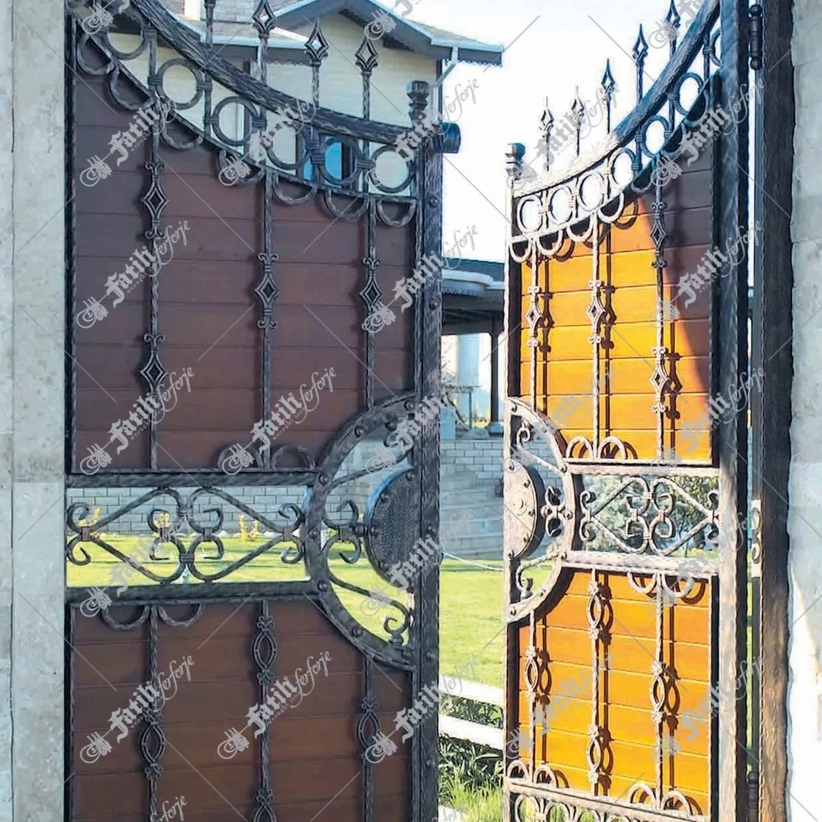 1233 — image 1