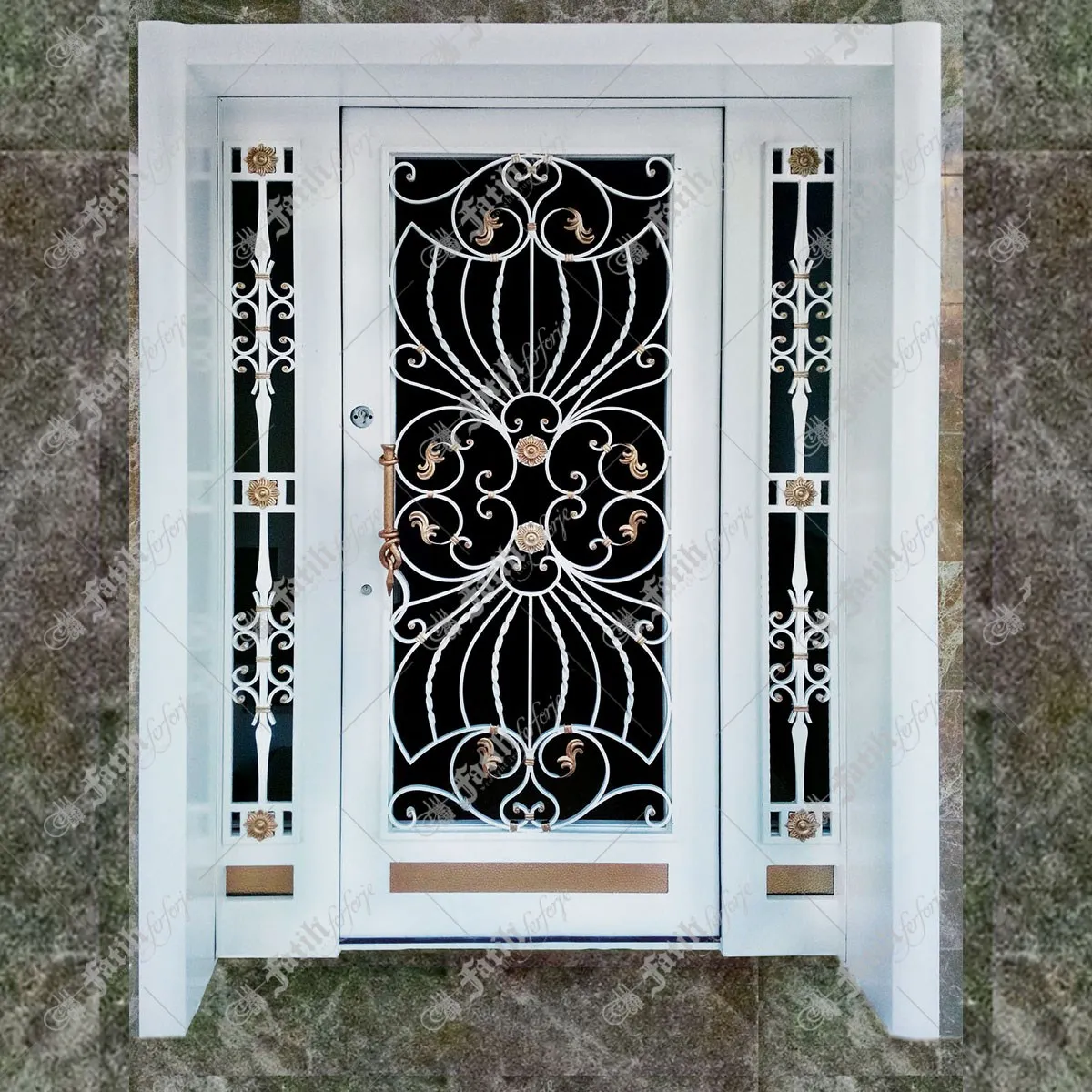 1350 — image 1