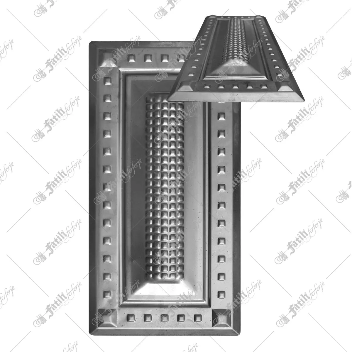 19696 — image 1