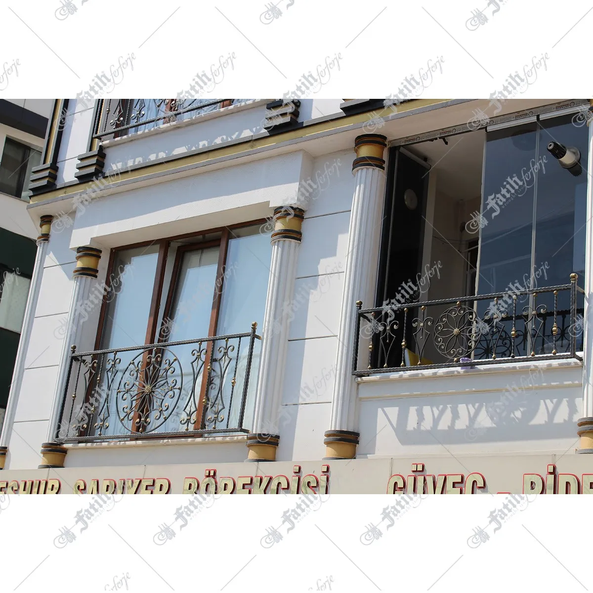 2422 — image 1
