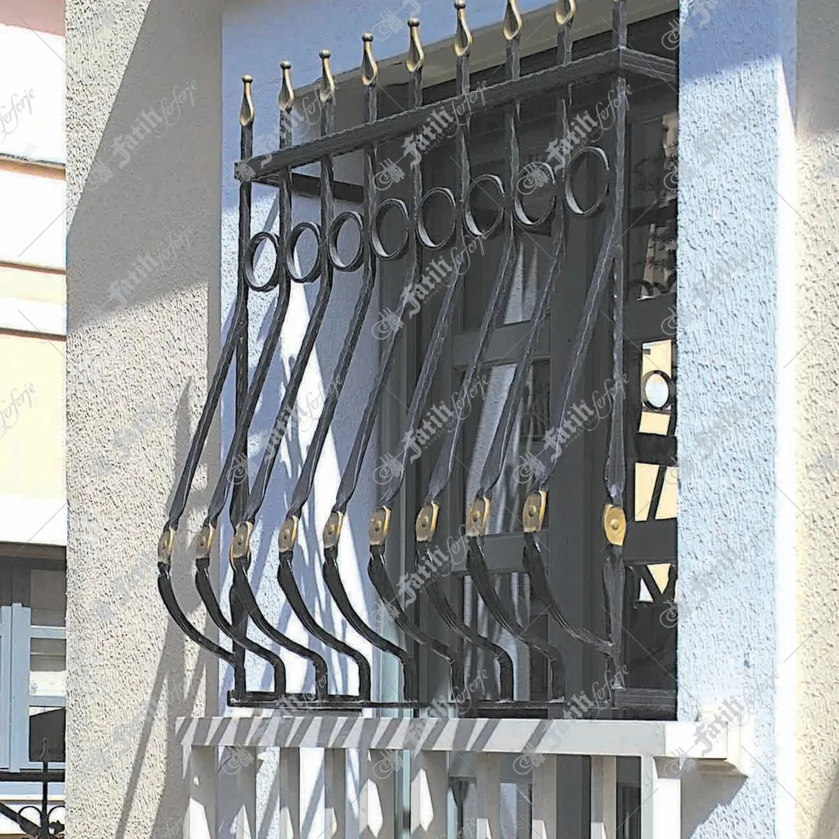 4070 — image 1