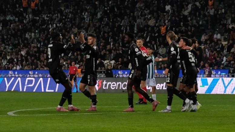 Beşiktaş Konya Deplasmanında Galip! Ndidi Beşiktaş Formasıyla İlk Golünü Attı