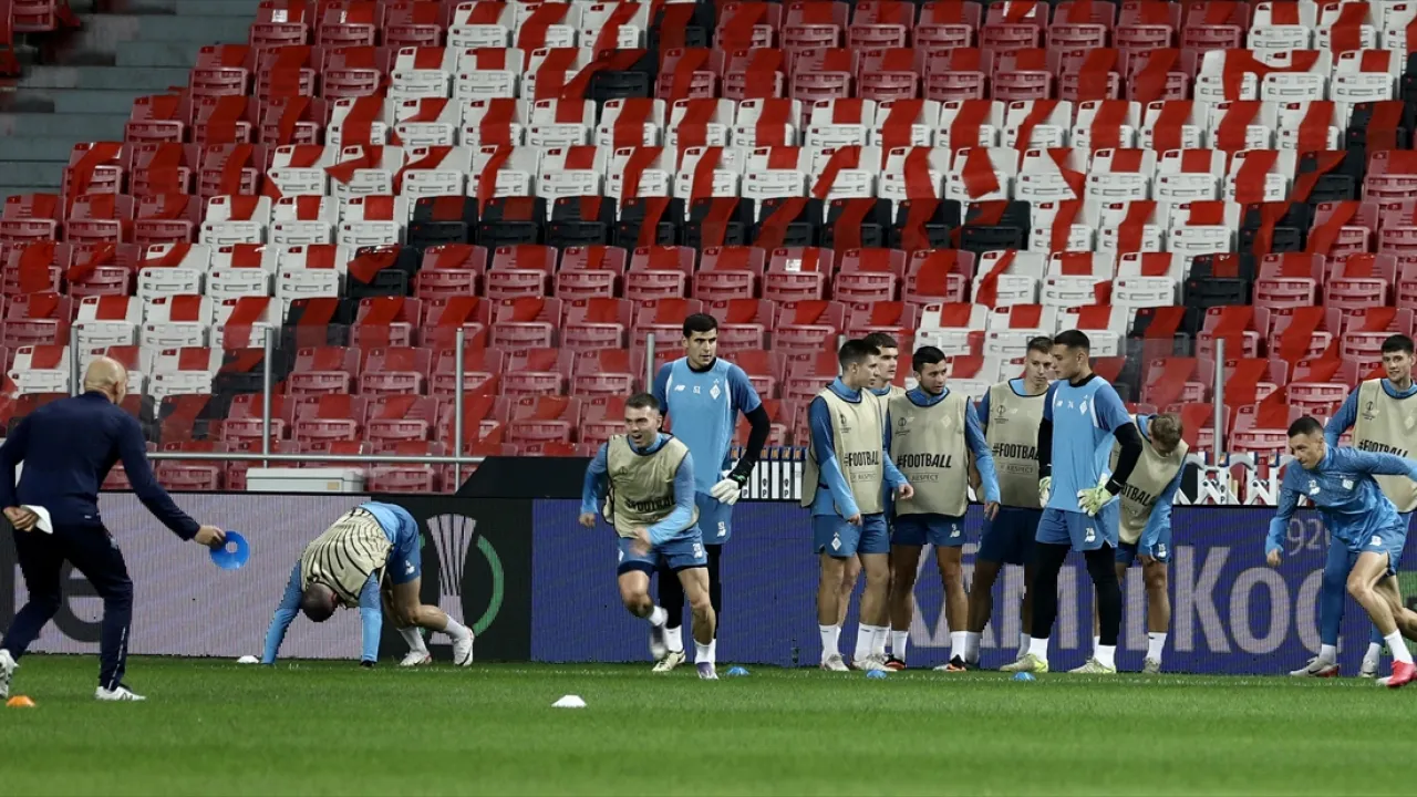 Samsunspor Dinamo Kiev Maçı'nın İlk 11'leri Açıklandı
