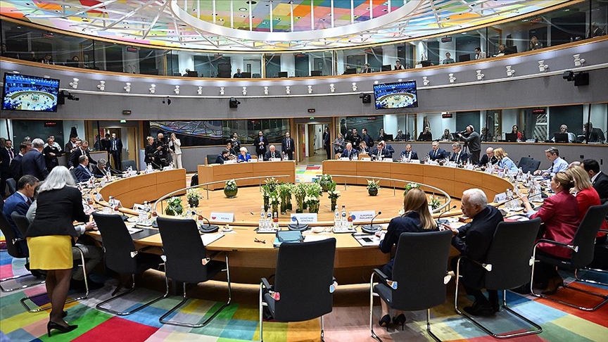 AB Zirvesinde Savunma Güçlendirme Planı: 2030’a Kadar Stratejik Hazırlık Artırılacak
