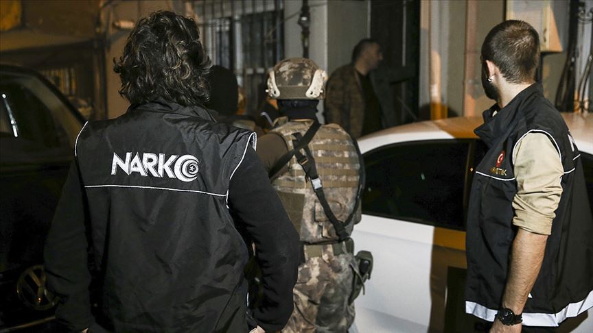 Kocaeli’de Uyuşturucu Operasyonu: 45 Kilo Eroin ve 1 Kilo Esrar Ele Geçirildi