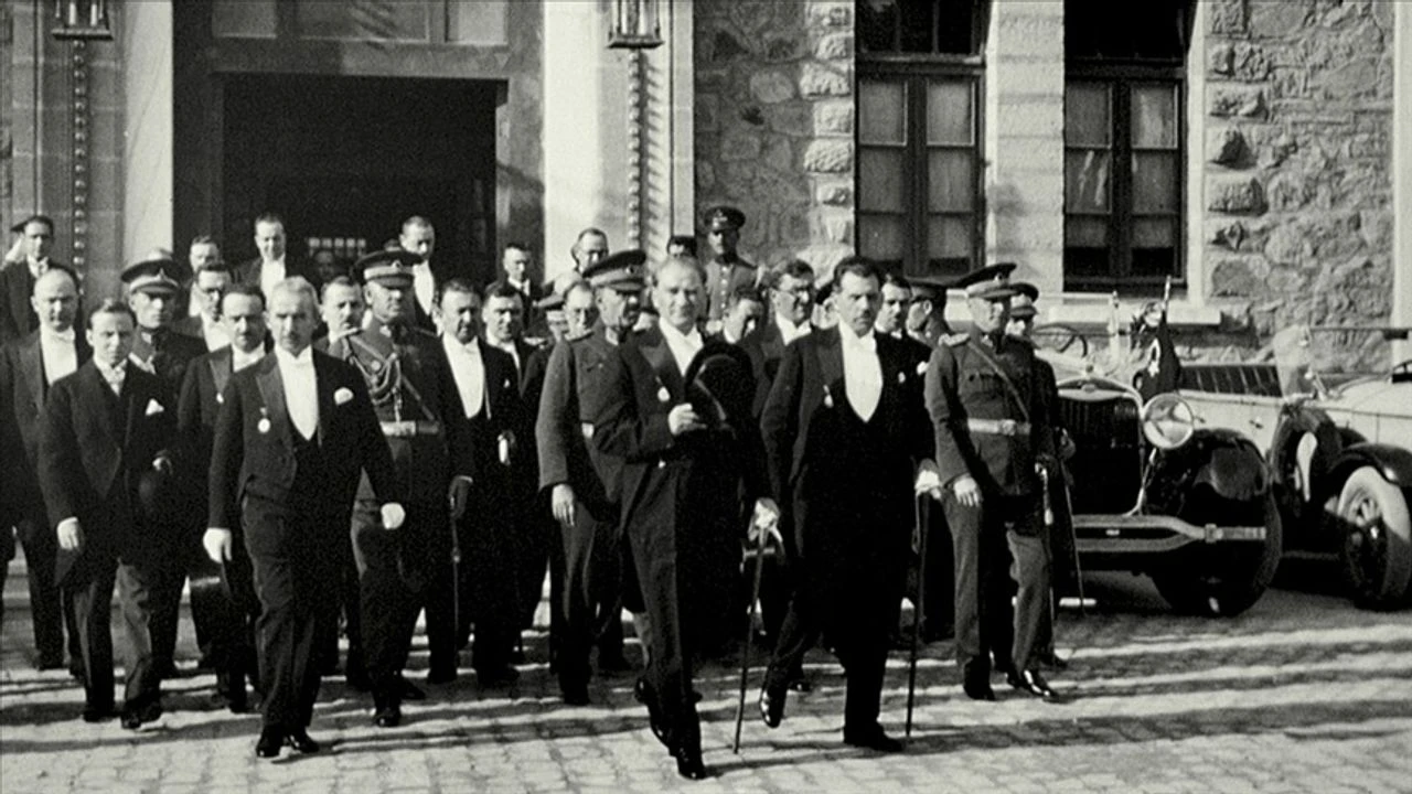 Bükreş'te Türkiye Cumhuriyeti'nin 102. Yılı Resepsiyonu Düzenlendi