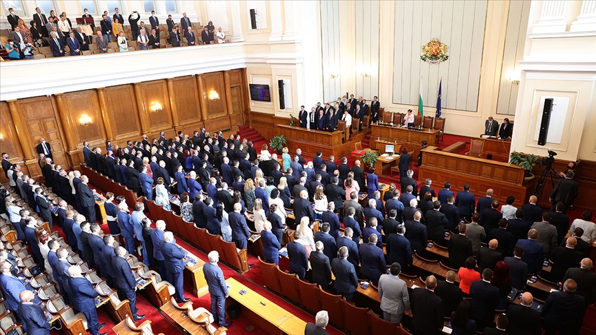 Bulgaristan Parlamentosunun yeni Başkanı Nazaryan oldu
