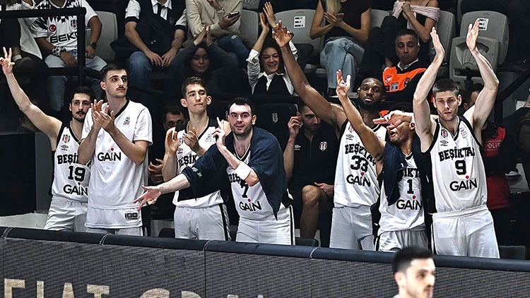 Beşiktaş GAİN, BKT Avrupa Kupası'nda Cosea'yı Farklı Yendi