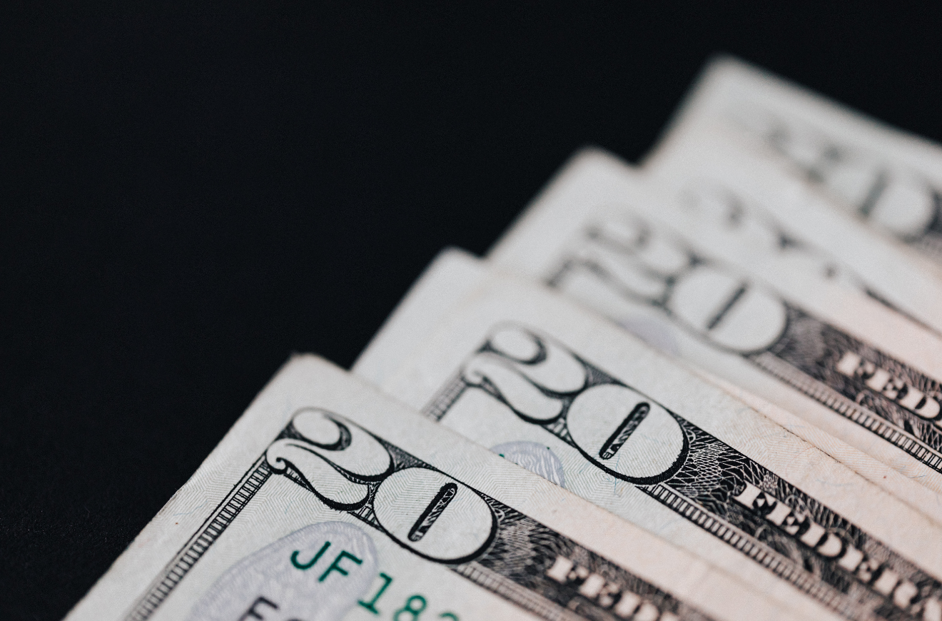 Dolar/TL 42 seviyesinden işlem görüyor