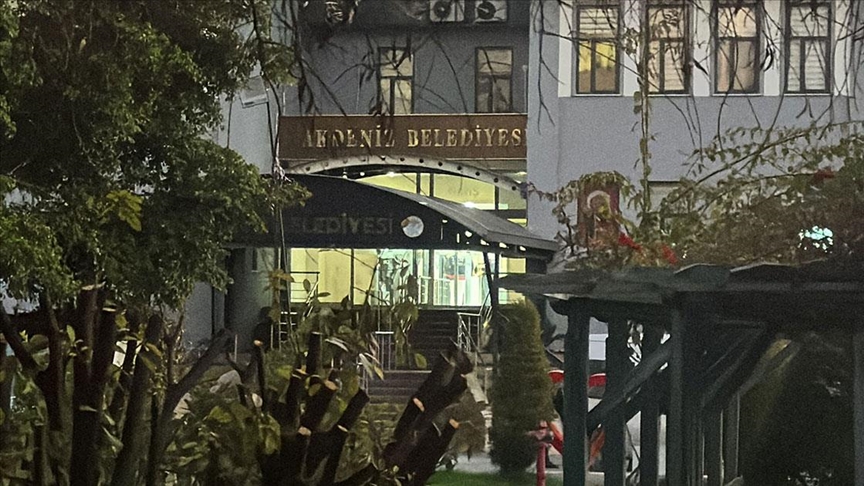 Eski Akdeniz Belediye Başkanı Hoşyar Sarıyıldız Tahliye Edildi