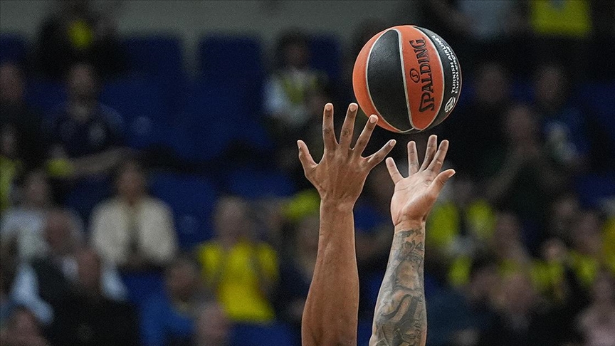 Türk Telekom, BKT Avrupa Kupası'nda Panionios'u 95-67 yendi