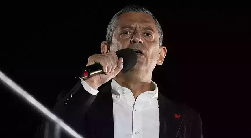 CHP Genel Başkanı Özgür Özel Eskişehir'de Açıklamalarda Bulundu