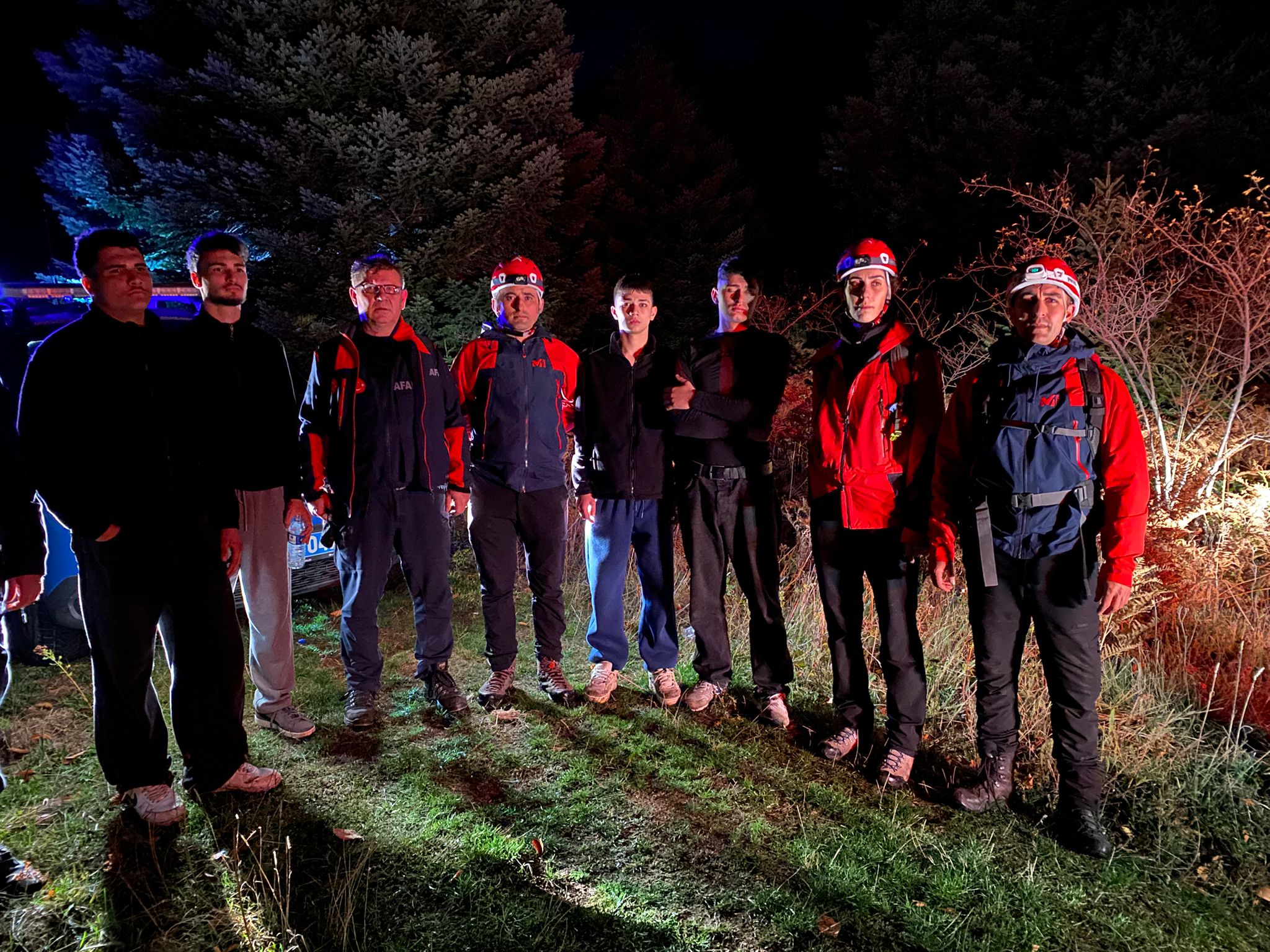 Uludağ'da Ormanda Kaybolan 4 Genç, Arama Kurtarma Ekipleri Tarafından Bulundu