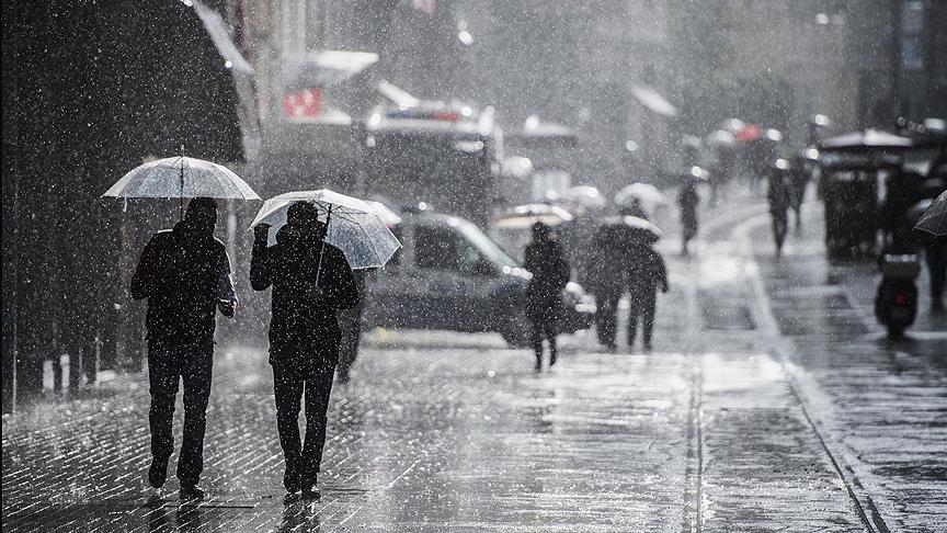 Meteoroloji Uyardı: Marmara'nın Batısı ve Güney Ege'de Sağanak Bekleniyor