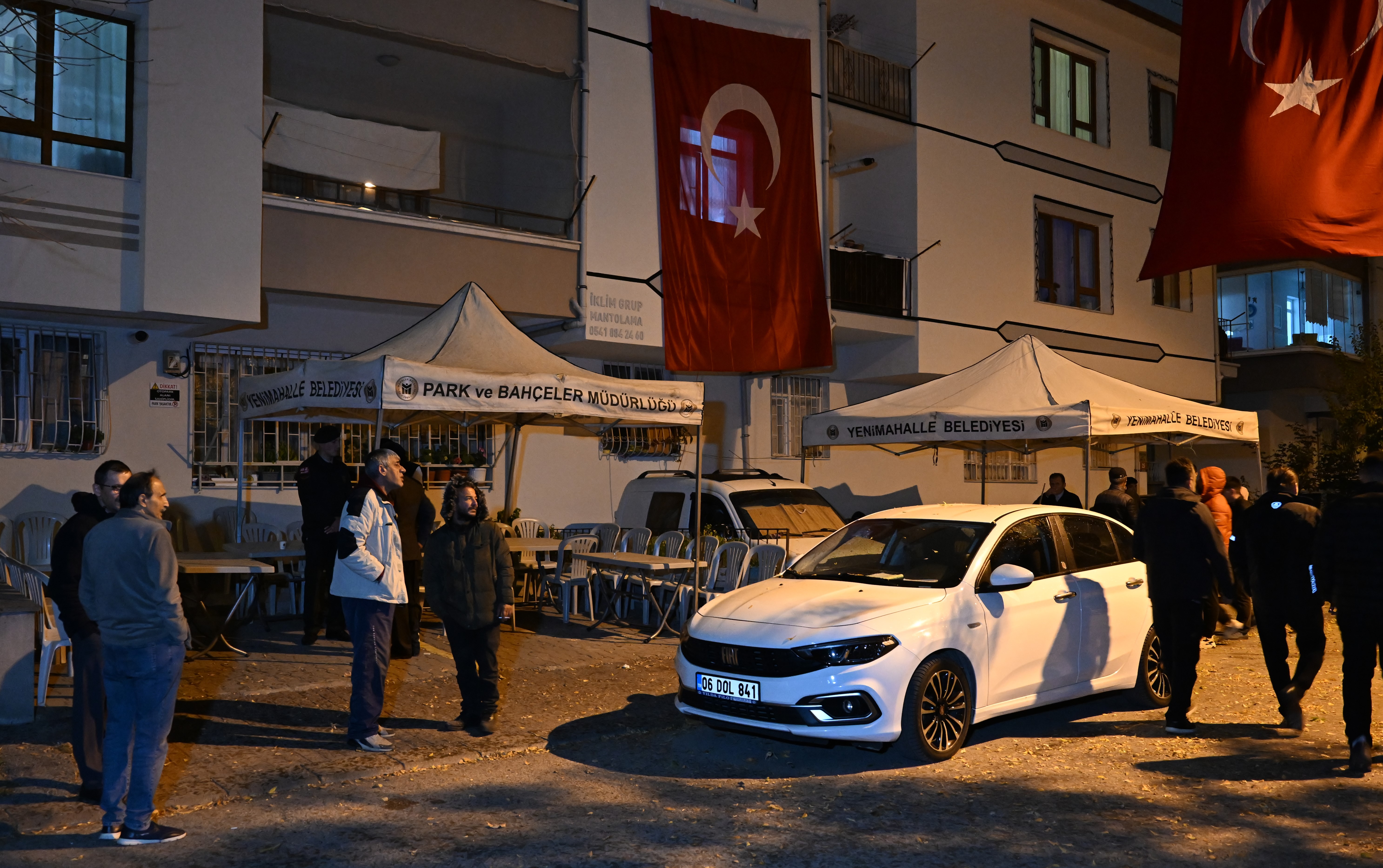 Hava Pilot Üsteğmen Cüneyt Kandemir'in şehadet haberi Ankara'daki ailesine verildi