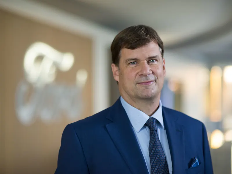 Ford CEO'su Farley: 'Tesla ve Çinli araçlar şok etti'