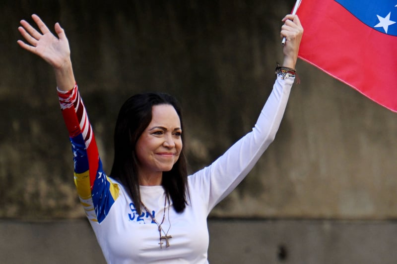 Nobel Barış Ödüllü Maria Corina Machado'dan Orduya 'Silah Bırakın' Çağrısı