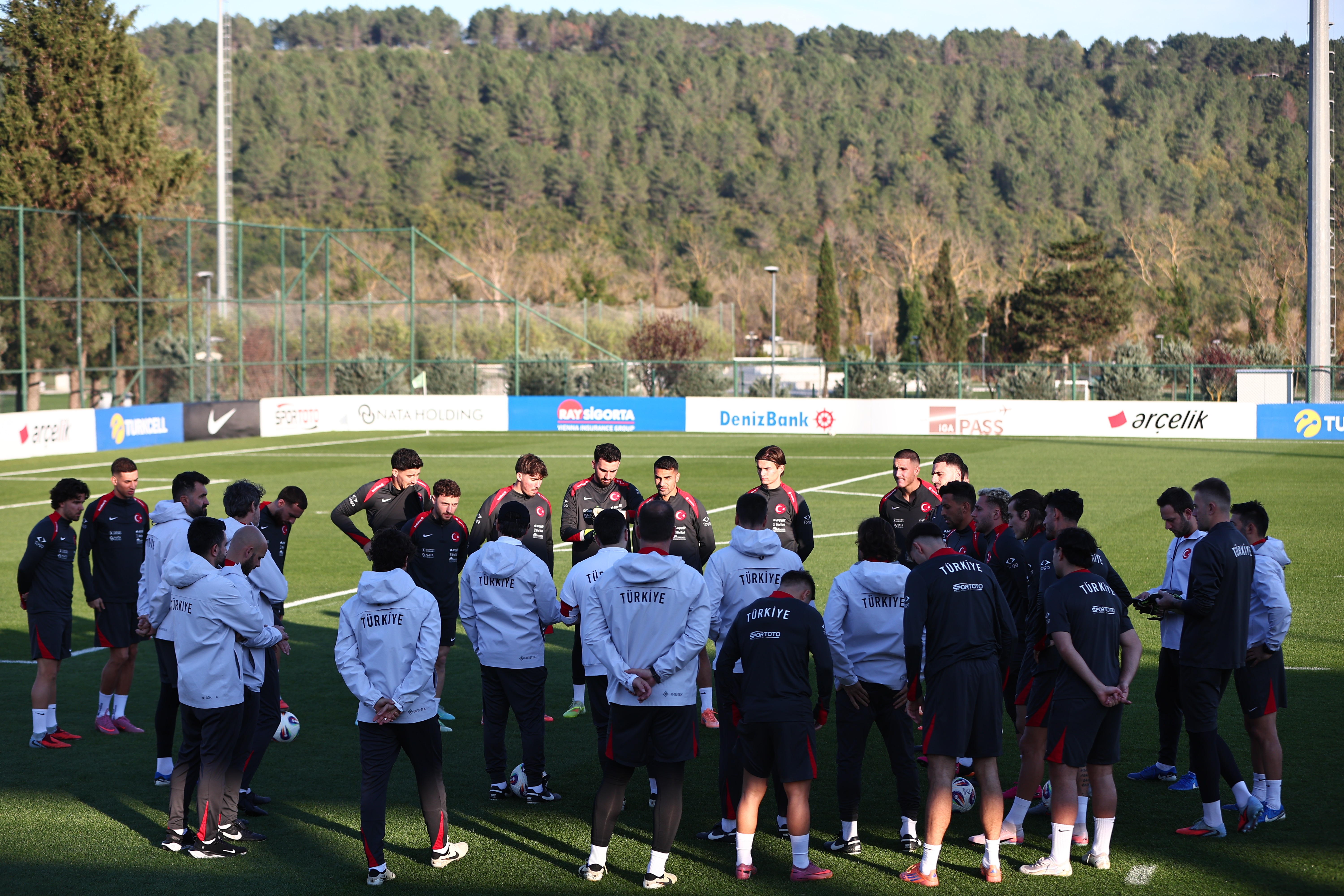 01KA6SXA4XWE008KZCGZQJ4806