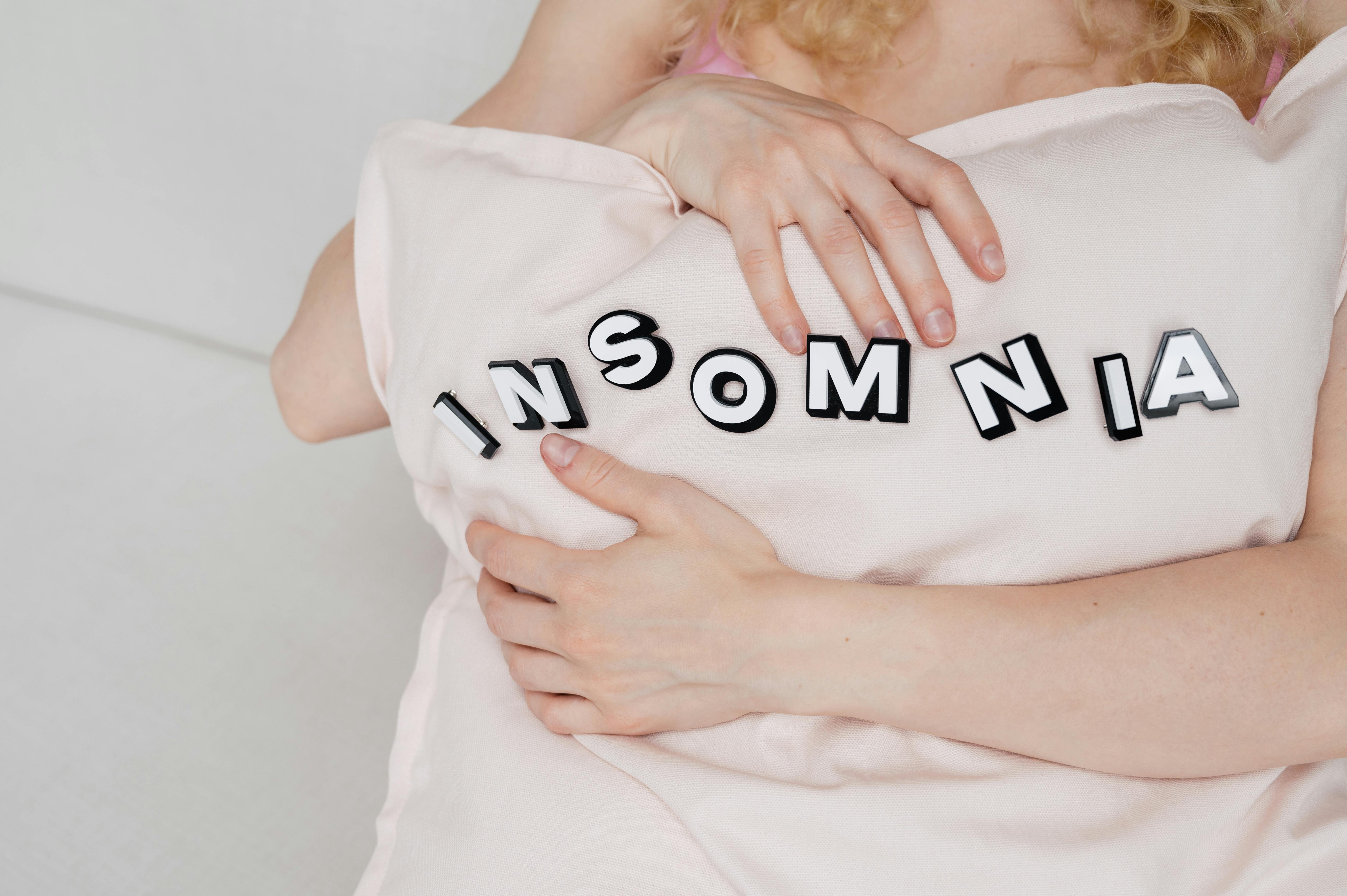 Insomnia (Uykusuzluk) Nedir? Bilimsel Nedenleri ve Etkileri