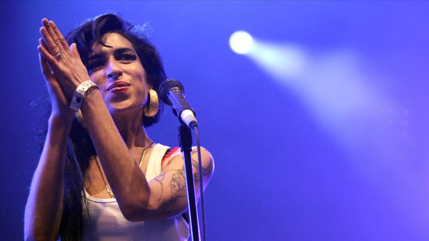 Amy Winehouse Ne Zaman Öldü? Sanatçının Hayatı ve Ölümü