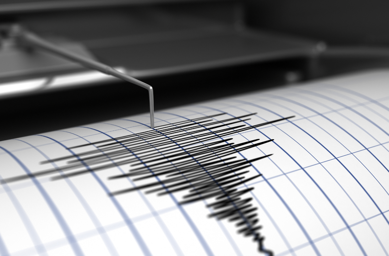 Sındırgı sallandı mı? Balıkesir'de 4 büyüklüğünde deprem!