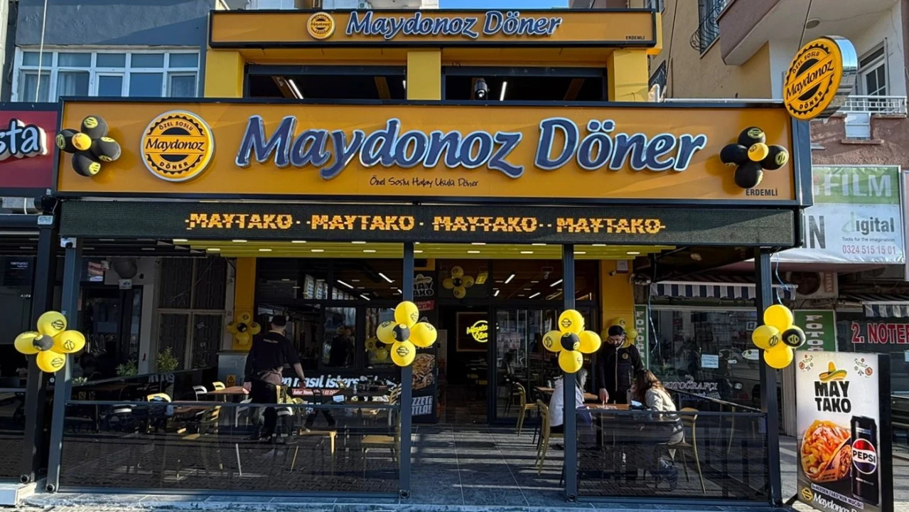 Maydonoz Döner'e yönelik FETÖ davası sanıklarının yargılanmasına yarın devam edilecek
