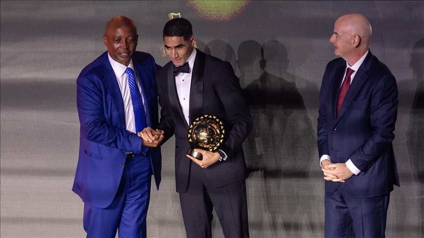 Afrika'da yılın futbolcusu ödülü Achraf Hakimi'ye gitti