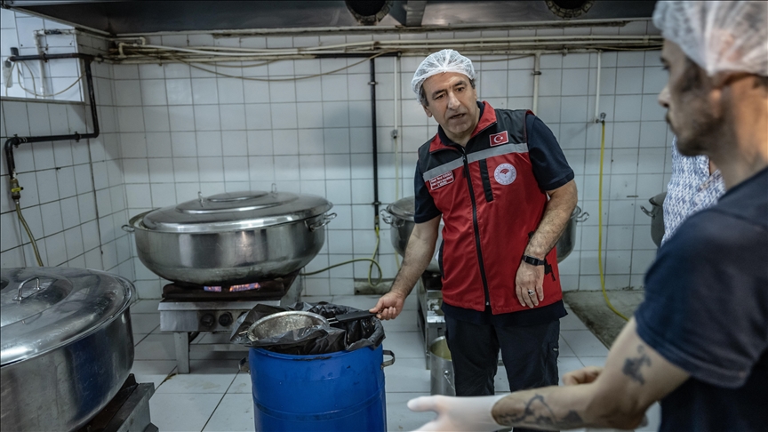 İstanbul'da gıda işletmelerine yönelik denetimler hız kesmiyor