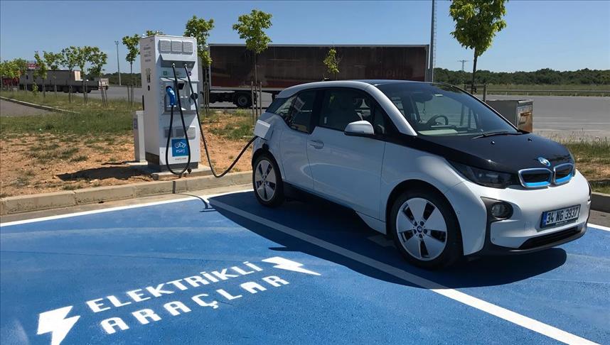 Elektrikli araçlarda rekor trafik: Türkiye'de ekim ayında 2,3 milyon şarj işlemi yapıldı