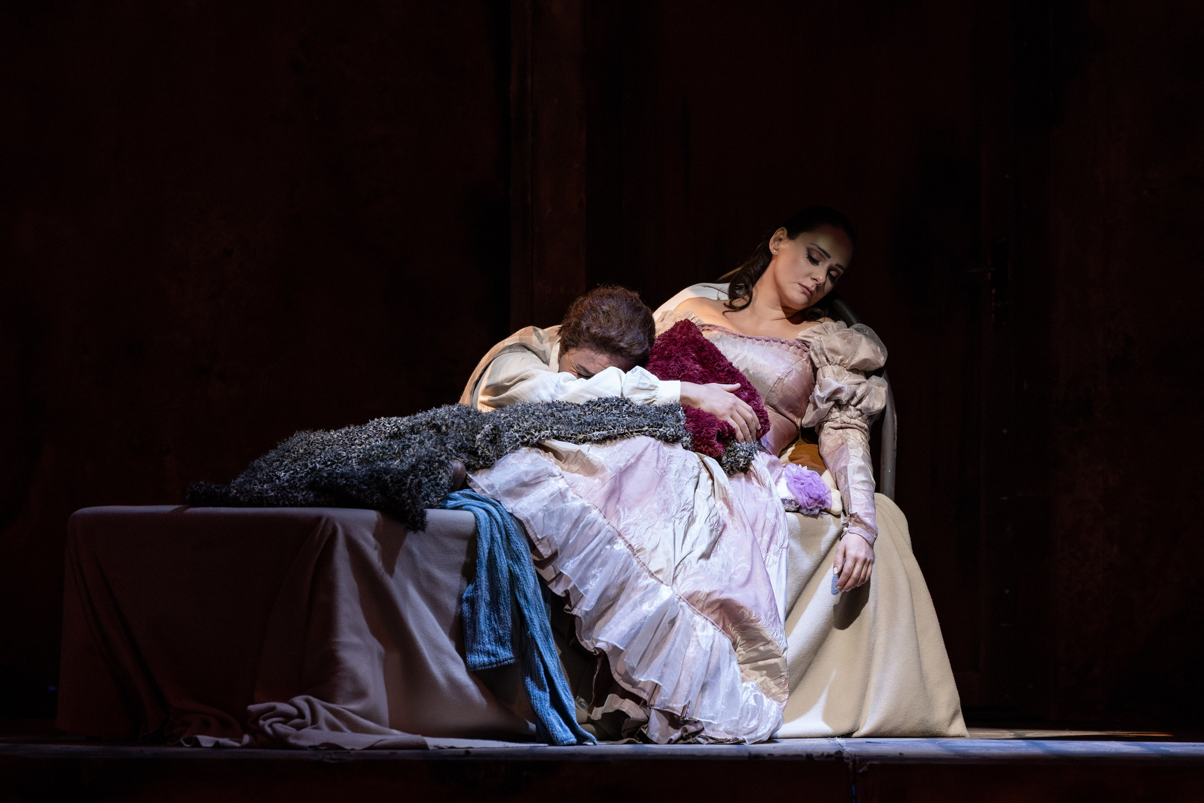 01KAR1KBBPETZSCFA5EGE80YT9