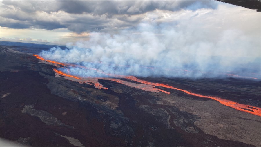 Hawaii Kilauea Yanardağı Lav Püskürüyor: USGS'den Uyarı Geldi