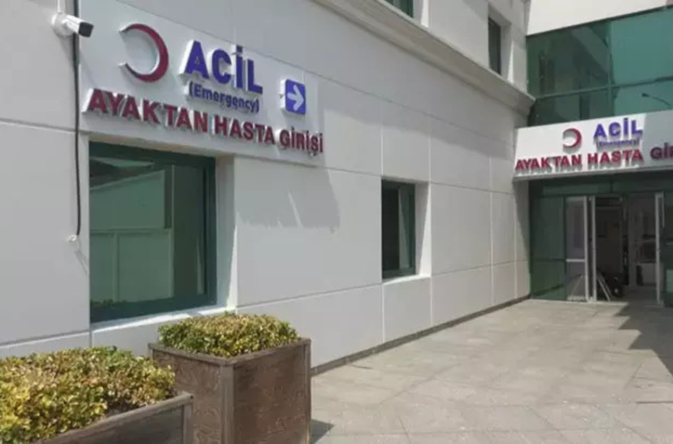 14 kız öğrenci, zehirlenme şüphesiyle hastaneye kaldırıldı!