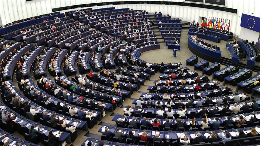 AB'nin 1,5 milyarlık savunma programı Avrupa Parlamentosu'nda gerilim yarattı