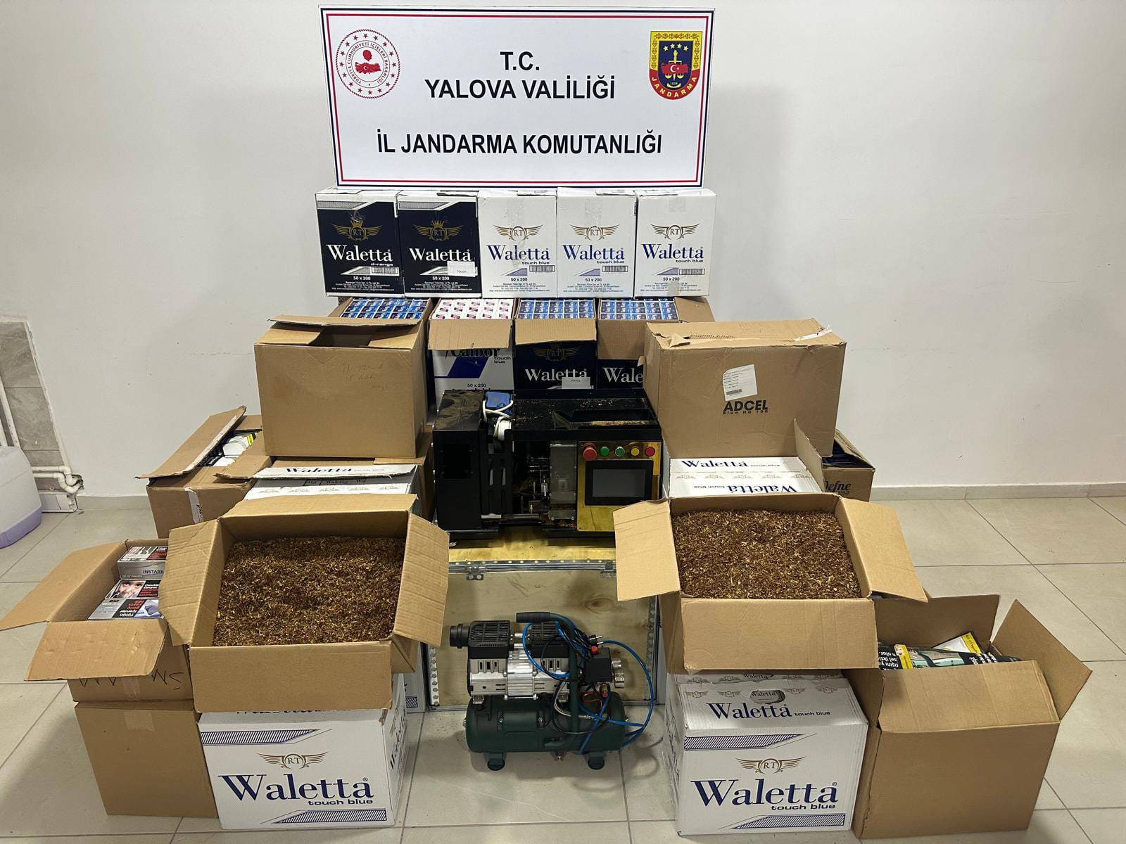 Yalova'da 159 bin 320 Makaron ve 238 Kilogram Tütün Ele Geçirildi