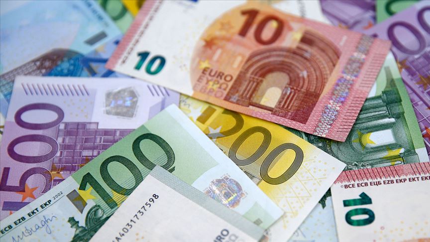 Döviz piyasasında yeni gün: Dolar ve euro güne nasıl başladı?