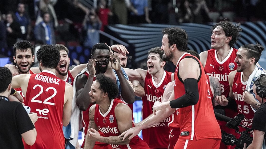 12 Dev Adam İsviçre'de! Kadroda Sakatlık Nedeniyle Değişiklik