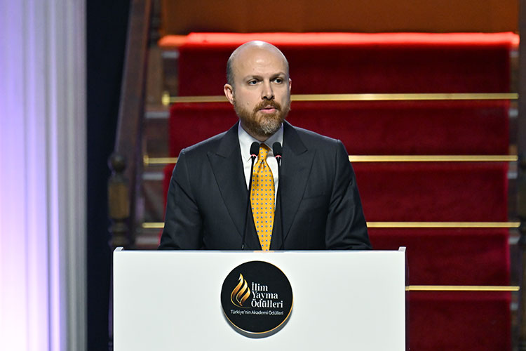 01KB91CW1X2CVN0VXT5VVE5RNZ