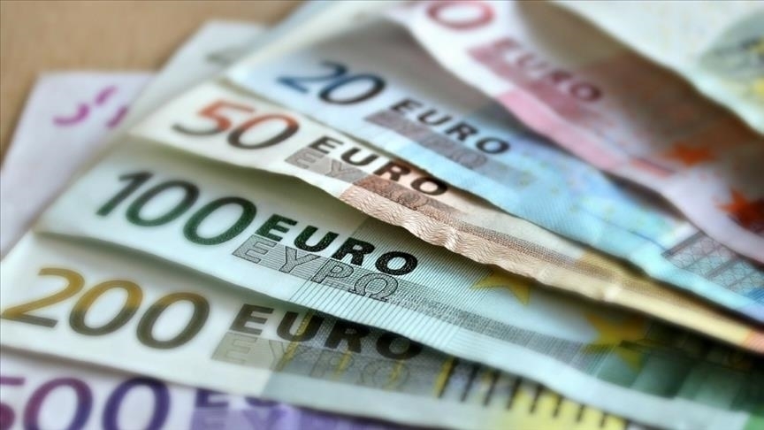 Haftanın İlk Gününde Dolar ve Avro'da Son Durum Ne?