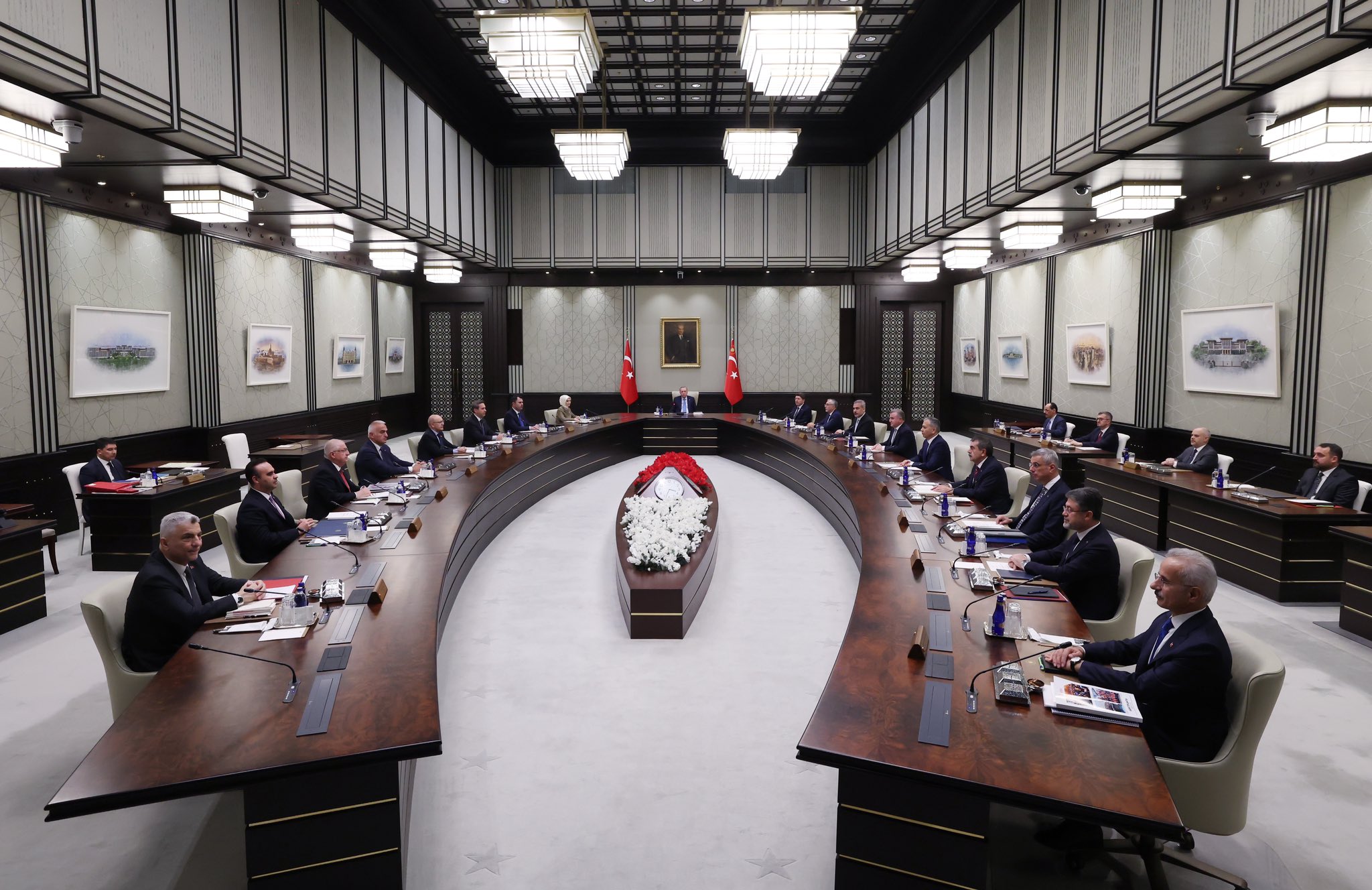 Cumhurbaşkanlığı Kabinesi Toplandı