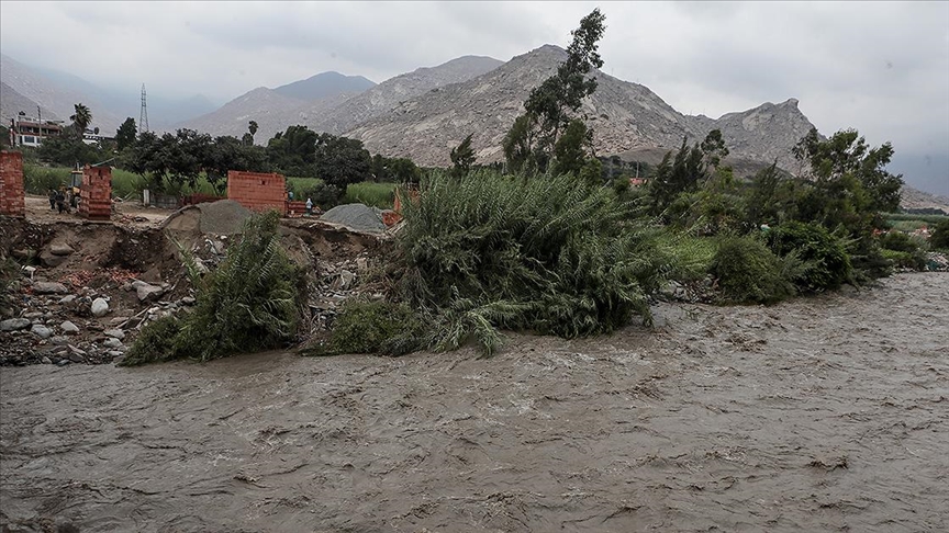 Peru'da toprak kayması: Çok sayıda ölü ve kayıp var