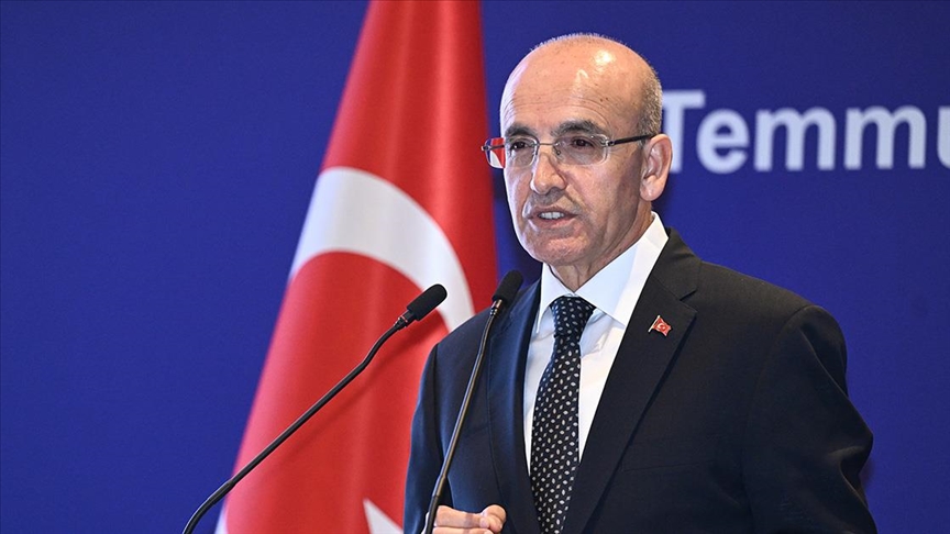 Bakan Şimşek, Türkiye'nin kredi risk primindeki tarihi düşüşü değerlendirdi