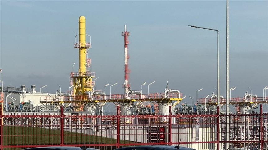 Silivri'de doğal gaz depolama tesisinde yangın çıktı