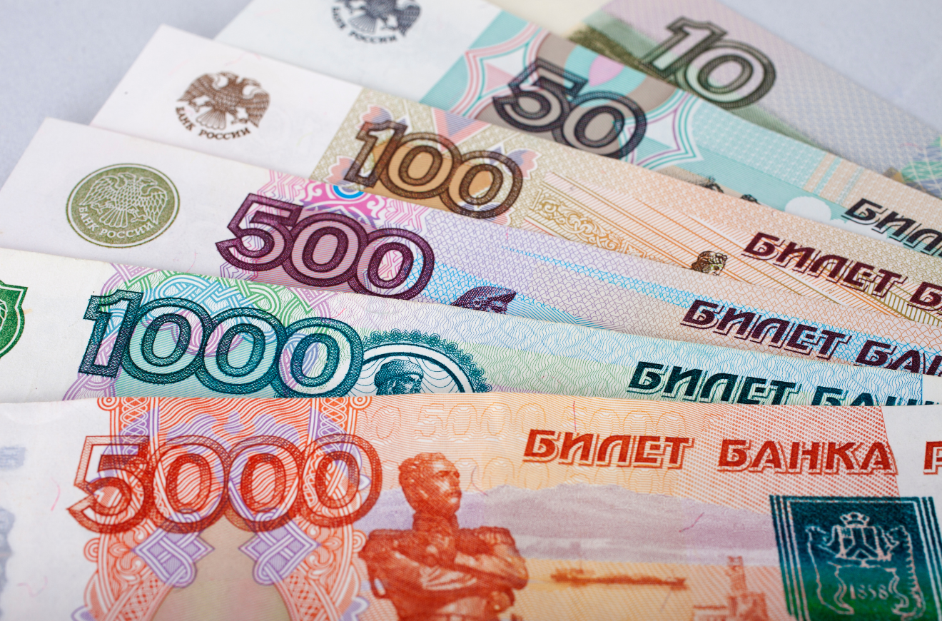 Rusya Ekonomik Kalkınma Bakanlığı: Ruble güçlü kalmaya devam edecek
